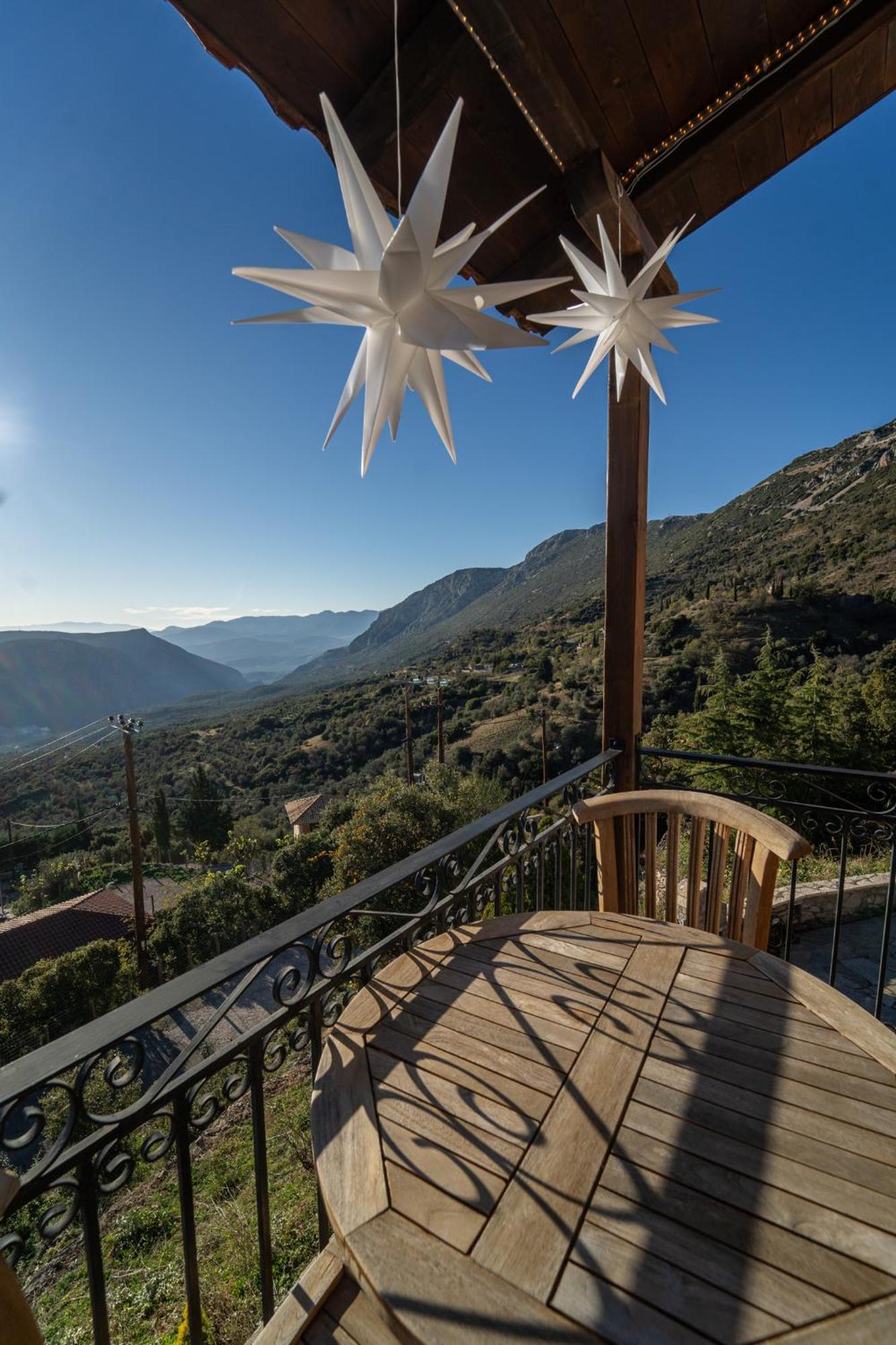 Rock Dandy Deluxe Chalet In Arachova - Delphi, Sauna, Prv Parking, Amazing View Buitenkant foto