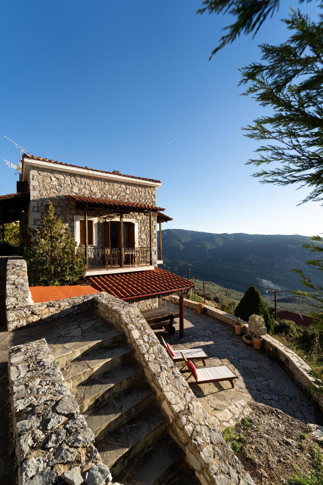 Rock Dandy Deluxe Chalet In Arachova - Delphi, Sauna, Prv Parking, Amazing View Buitenkant foto