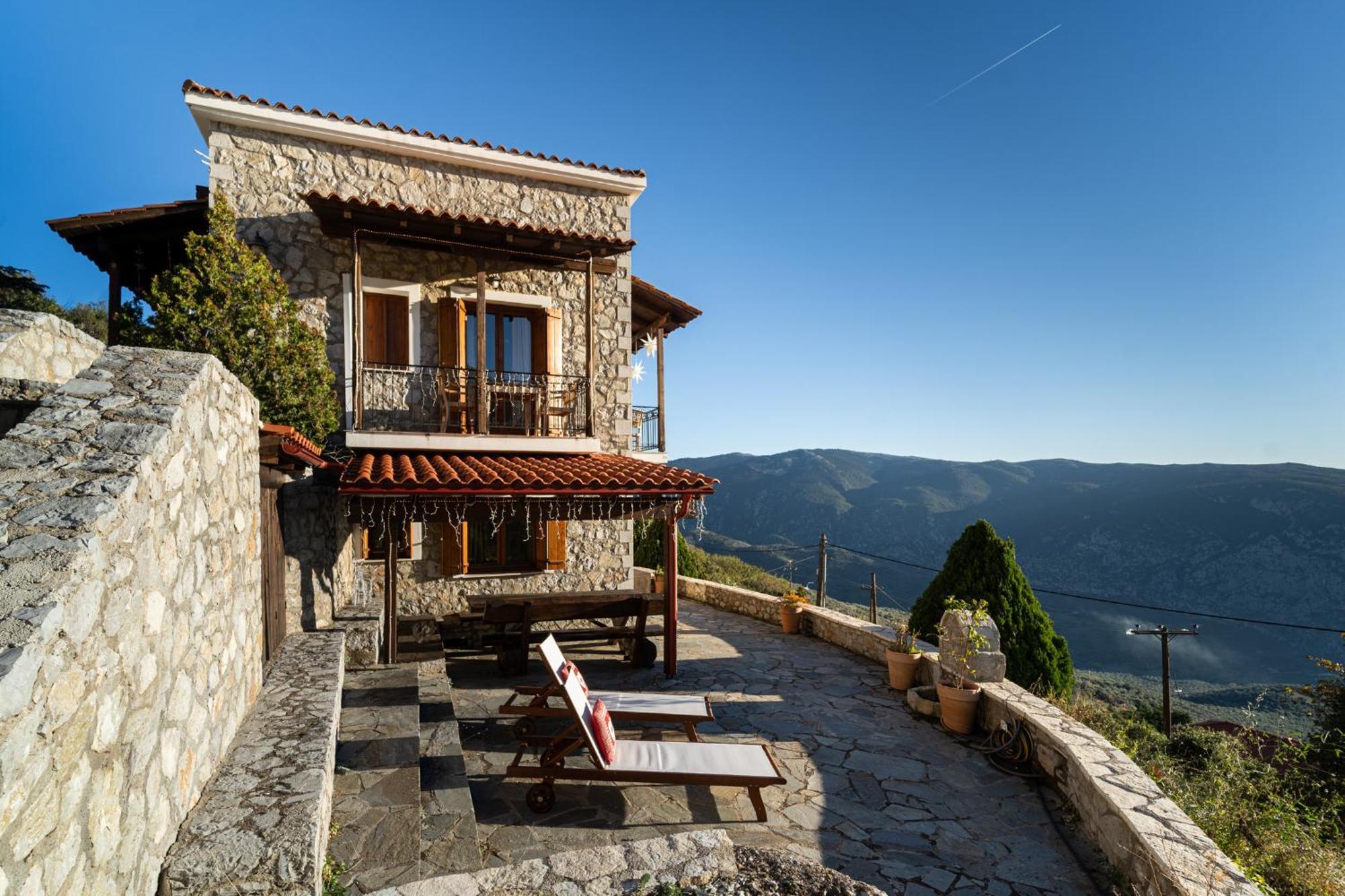 Rock Dandy Deluxe Chalet In Arachova - Delphi, Sauna, Prv Parking, Amazing View Buitenkant foto