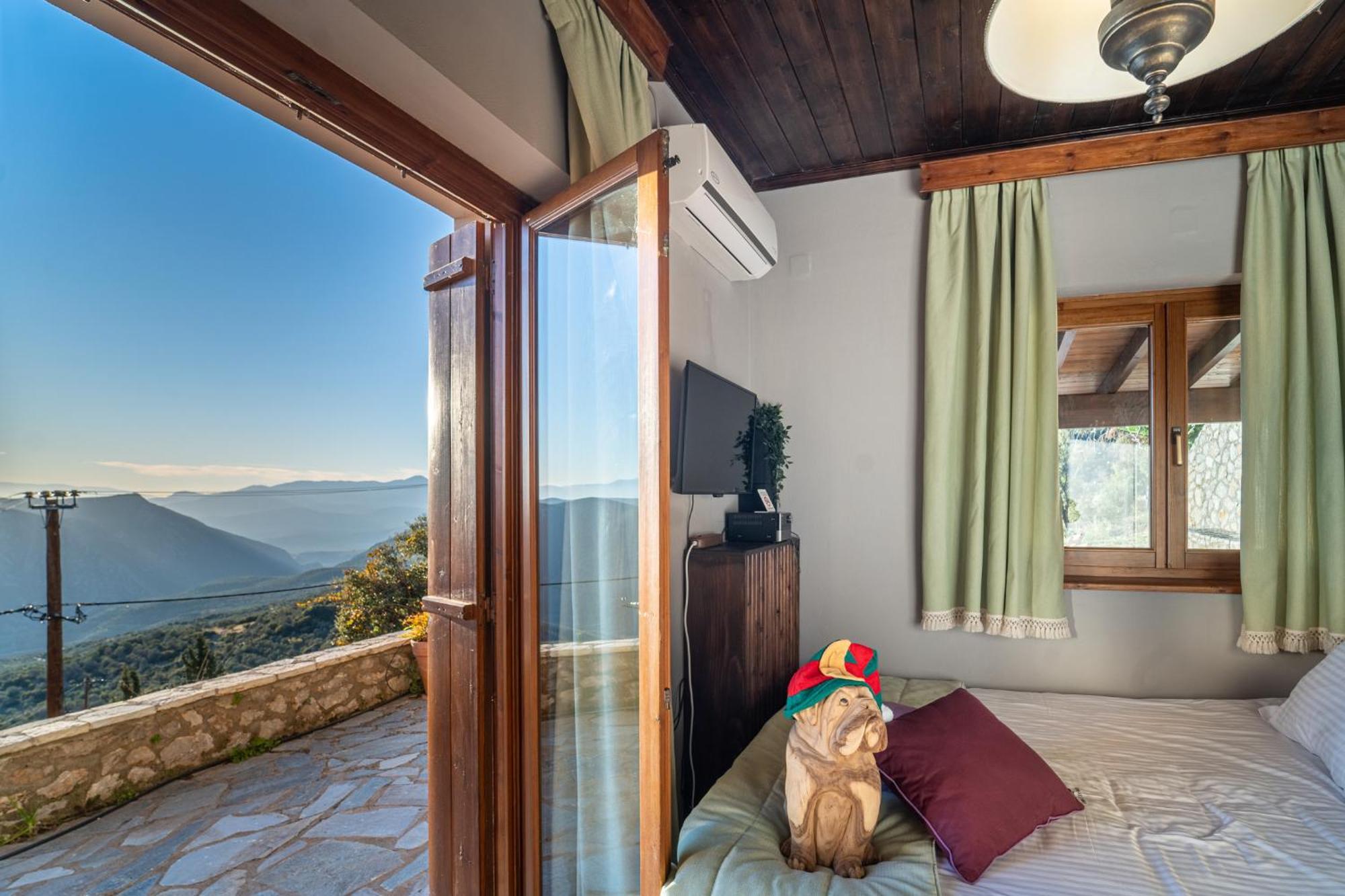 Rock Dandy Deluxe Chalet In Arachova - Delphi, Sauna, Prv Parking, Amazing View Buitenkant foto