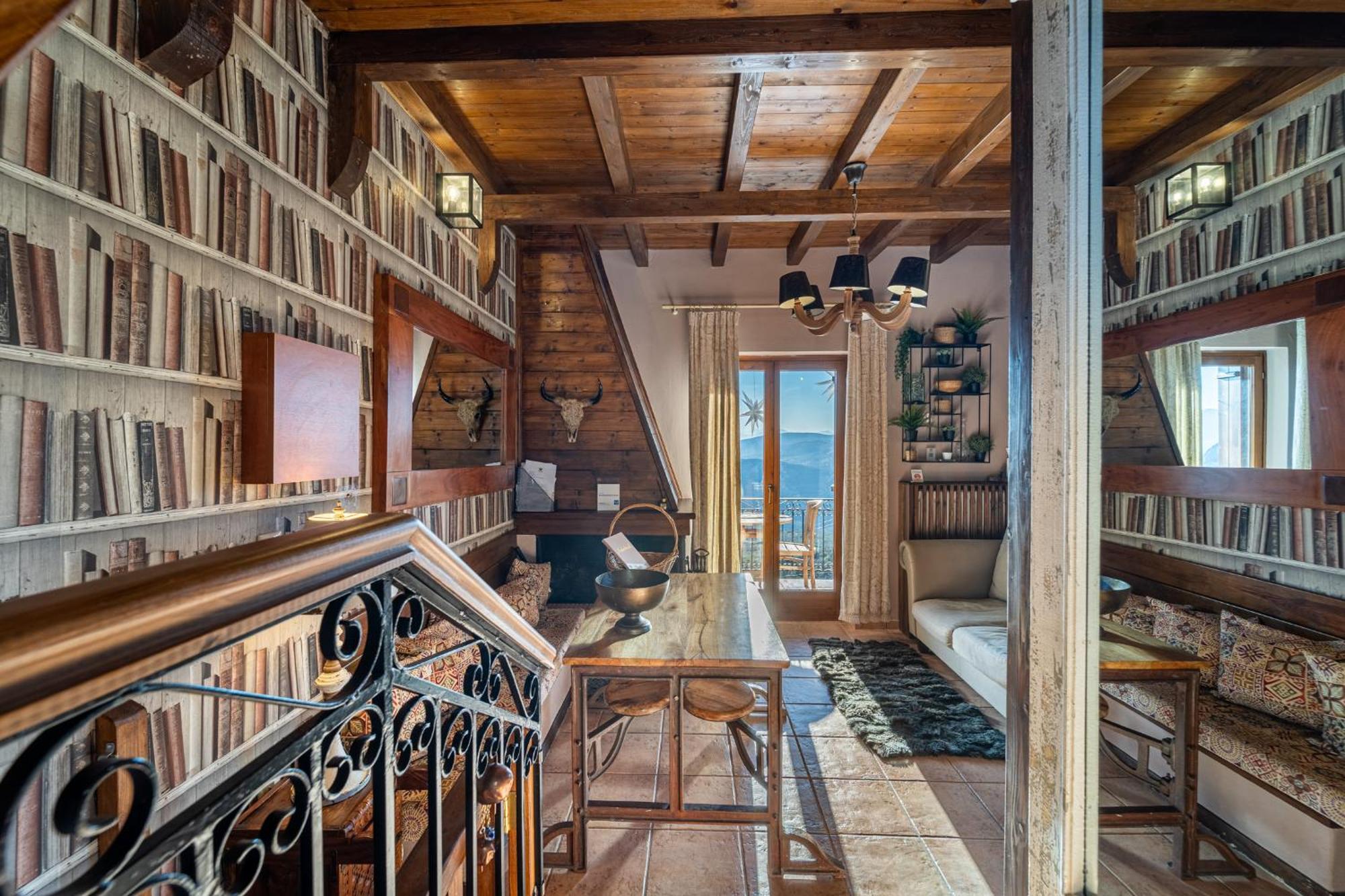 Rock Dandy Deluxe Chalet In Arachova - Delphi, Sauna, Prv Parking, Amazing View Buitenkant foto