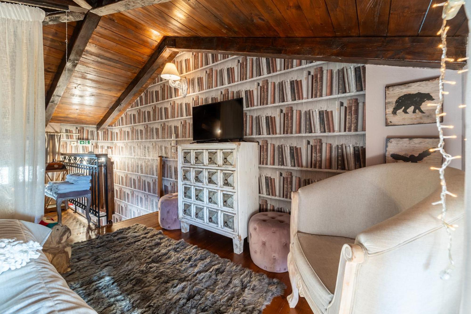 Rock Dandy Deluxe Chalet In Arachova - Delphi, Sauna, Prv Parking, Amazing View Buitenkant foto