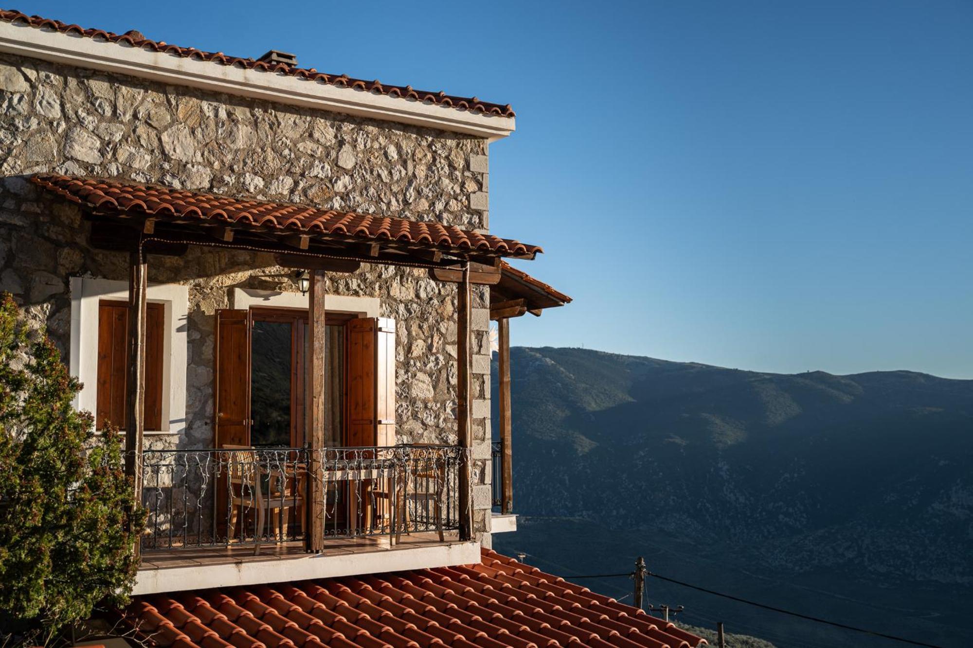 Rock Dandy Deluxe Chalet In Arachova - Delphi, Sauna, Prv Parking, Amazing View Buitenkant foto
