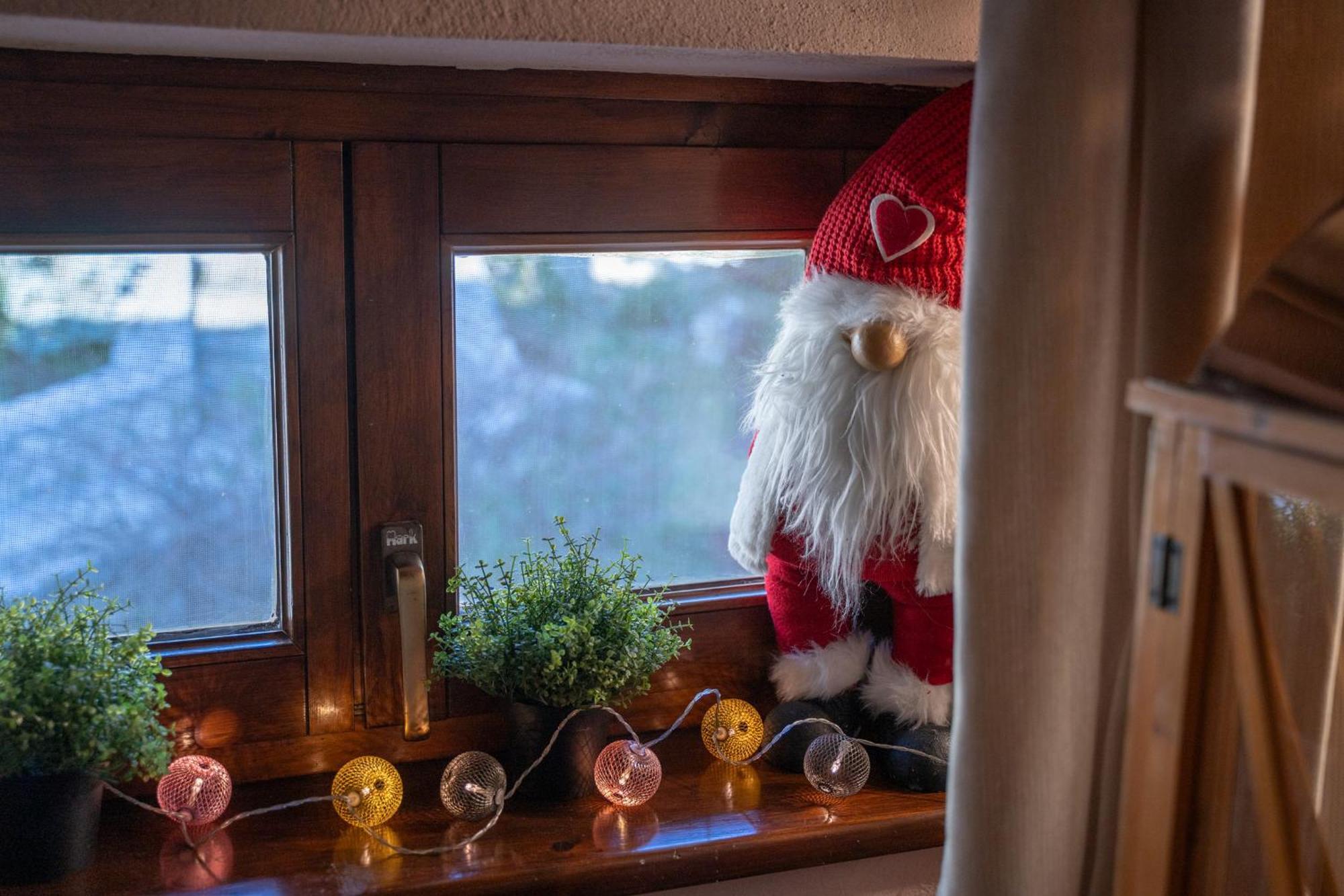 Rock Dandy Deluxe Chalet In Arachova - Delphi, Sauna, Prv Parking, Amazing View Buitenkant foto